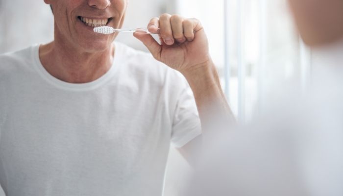 Duy trì vệ sinh răng miệng